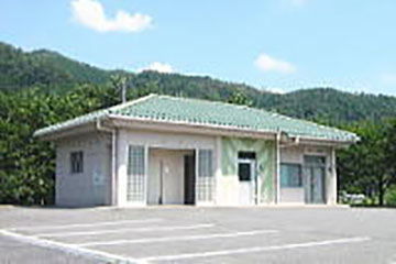管理棟